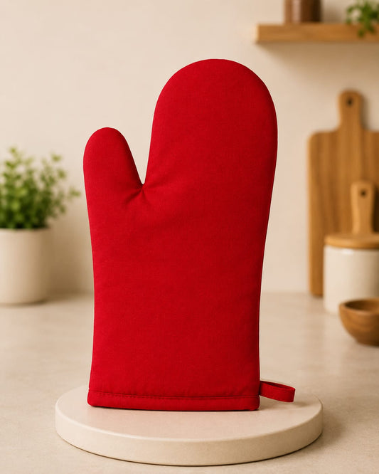 Oven Mitt Red Color – Soft, Durable & Comfortable