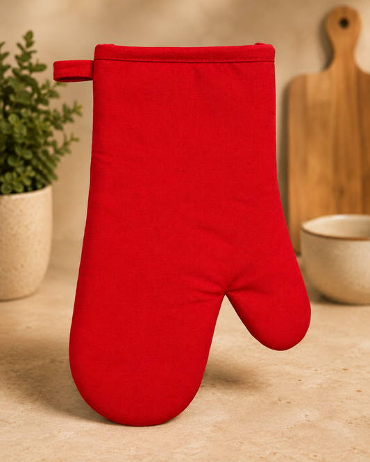 Oven Mitt Red Color – Soft, Durable & Comfortable